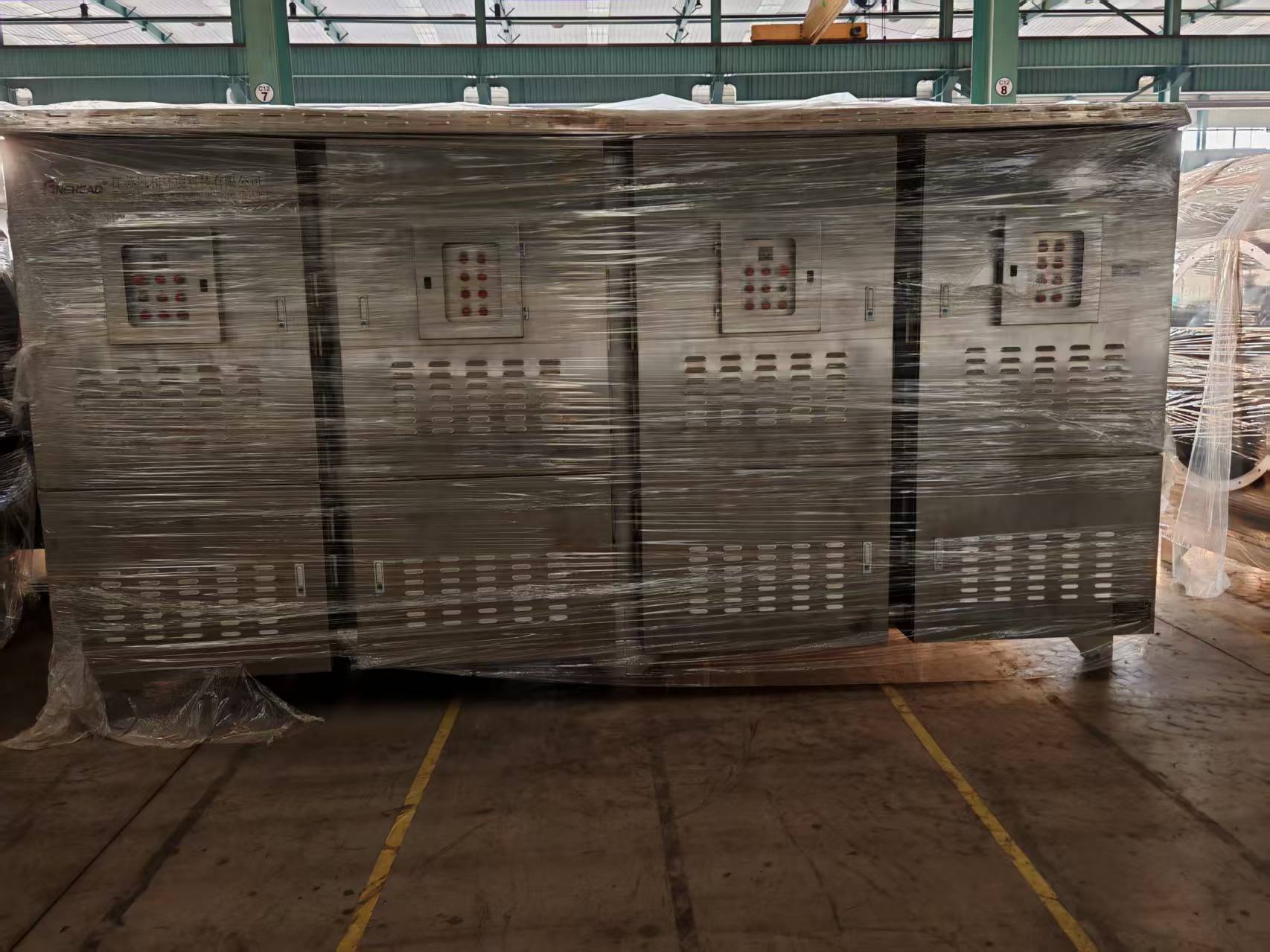 發(fā)貨現(xiàn)場| 飼料廠臭氣處理設備裝車交付！