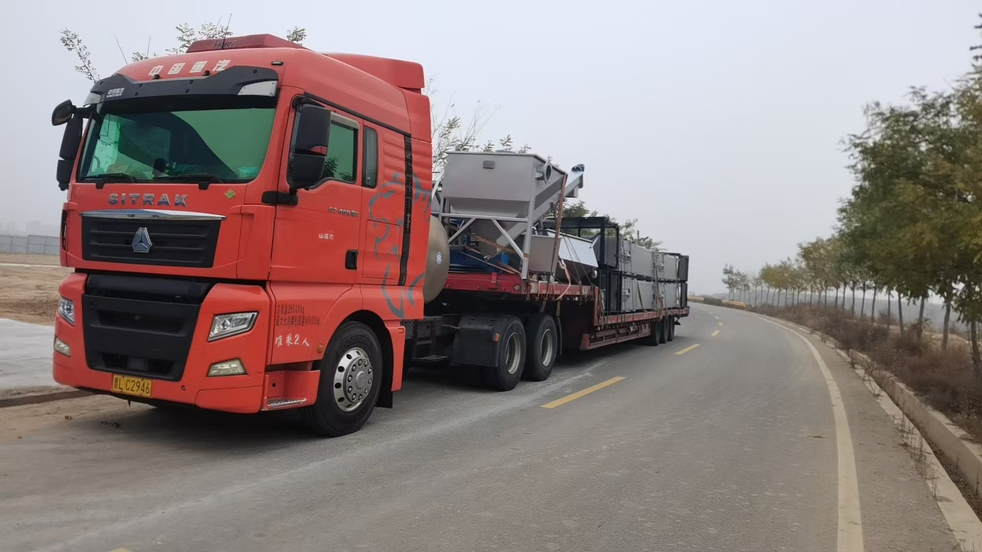 春日发货忙！南京兰江多套水处理设备启运奔赴各地项目现场